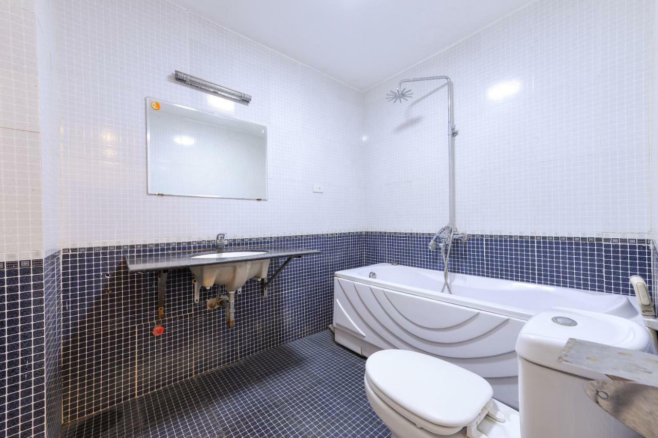 Oyo 279 West Lake Hotel Hanoi Dış mekan fotoğraf